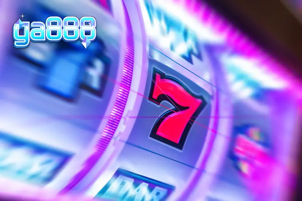 Giao diện giải đấu slot hiện đại với bảng xếp hạng trực tiếp và thông báo giải thưởng